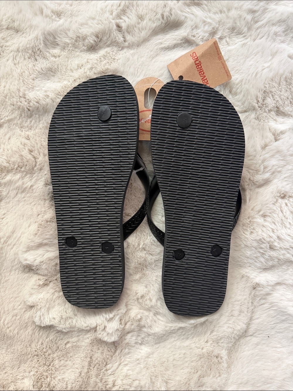 Havaianas Women's Logo Flip Sandals - Black/White Print 7-8 - Picture 3 of 5